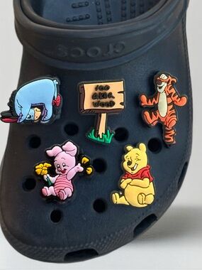 Crocs Charms Winnie The Pooh Collection Set of 5